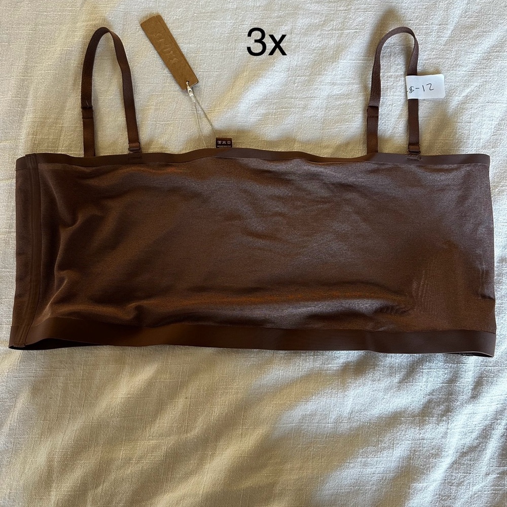 SKIMS BRALETTES - Picture 7 of 7